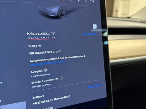 Used 2023 Tesla Model Y Long Range image 9