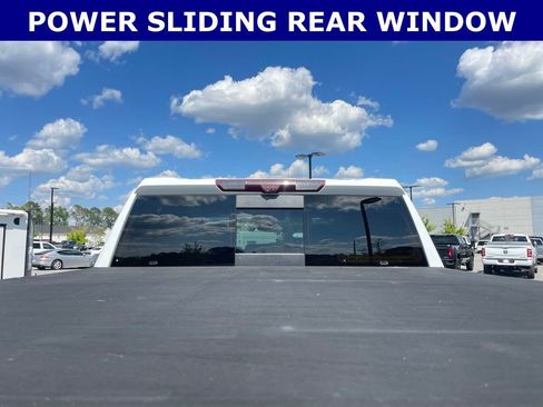 Used 2021 GMC Sierra 1500 AT4 w/ AT4 Premium Package AWD/4WD image 16