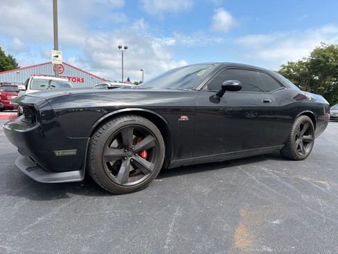Used 2010 Dodge Challenger SRT8 w/ SRT Option Group II RWD image 4
