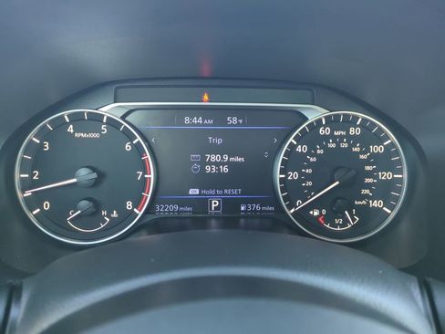 Used 2025 Nissan Altima 2.5 SV image 31