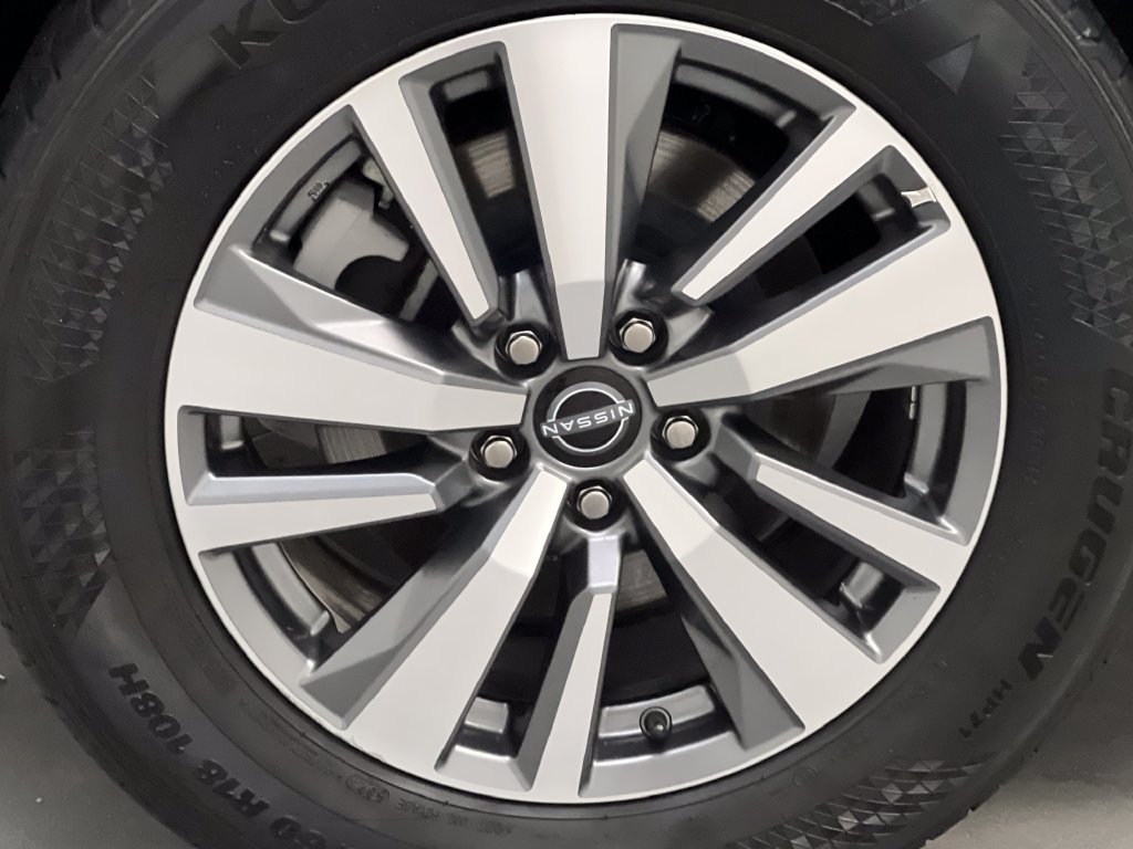 Used 2025 Nissan Pathfinder SL AWD/4WD image 78