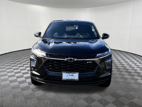 Used 2026 Chevrolet Trax RS w/ Driver Confidence Package image 2