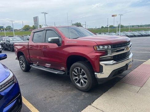 Used 2019 Chevrolet Silverado 1500 LT w/ All-Star Edition AWD/4WD image 3