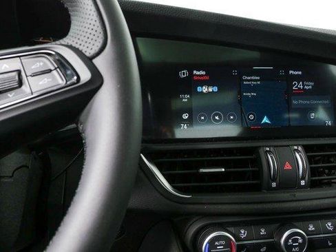 New 2026 Alfa Romeo Giulia w/ Driving Assist Package RWD image 13