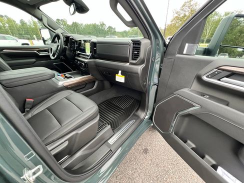 New 2026 Chevrolet Silverado 2500 LT w/ Trail Boss Package image 13