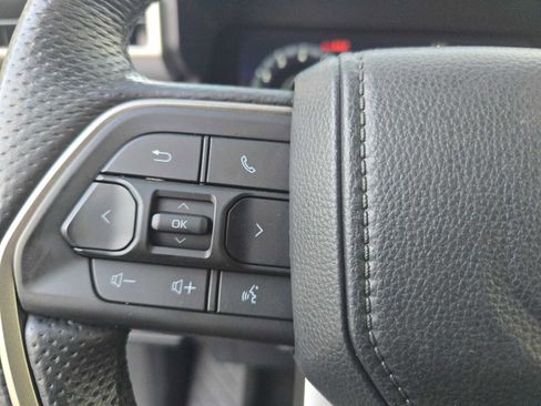 Used 2024 Toyota Tacoma TRD Sport image 29