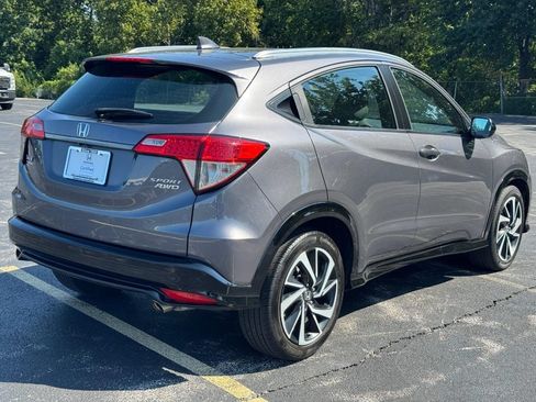 Used 2019 Honda HR-V Sport image 4