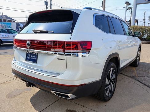 Certified 2024 Volkswagen Atlas SEL image 5
