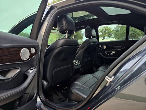 Used 2015 Mercedes-Benz C 300 Sedan image 55