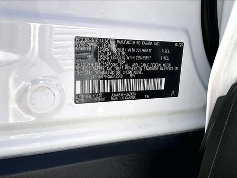 Certified 2025 Toyota RAV4 LE image 37