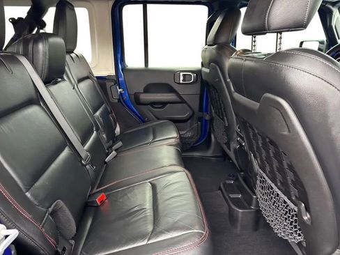 Used 2019 Jeep Wrangler Unlimited Rubicon w/ Dual Top Group image 31