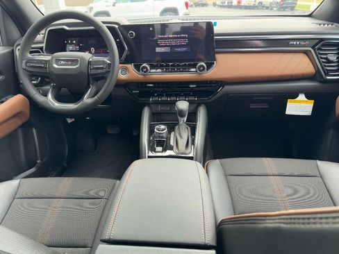 New 2026 GMC Canyon AT4 image 8