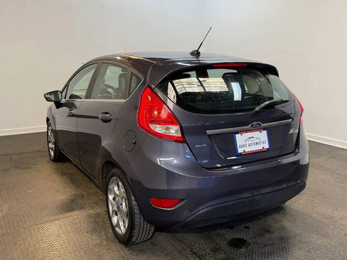 Used 2012 Ford Fiesta SES FWD image 4