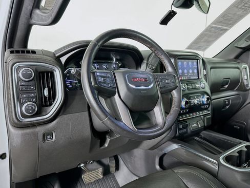 Used 2020 GMC Sierra 1500 AT4 w/ AT4 Premium Package AWD/4WD image 13
