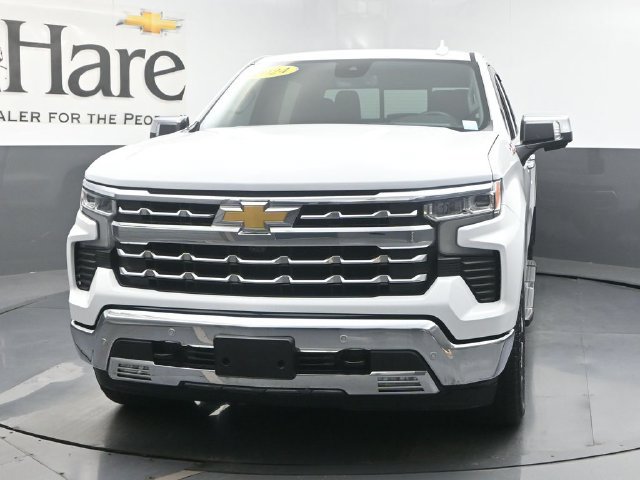 Used 2024 Chevrolet Silverado 1500 LTZ w/ LTZ Convenience Package II AWD/4WD image 7