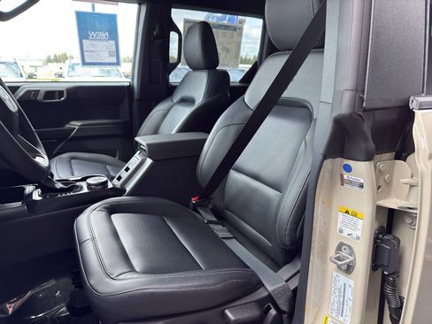 New 2026 Ford Bronco Big Bend w/ Black Diamond Package AWD/4WD image 15