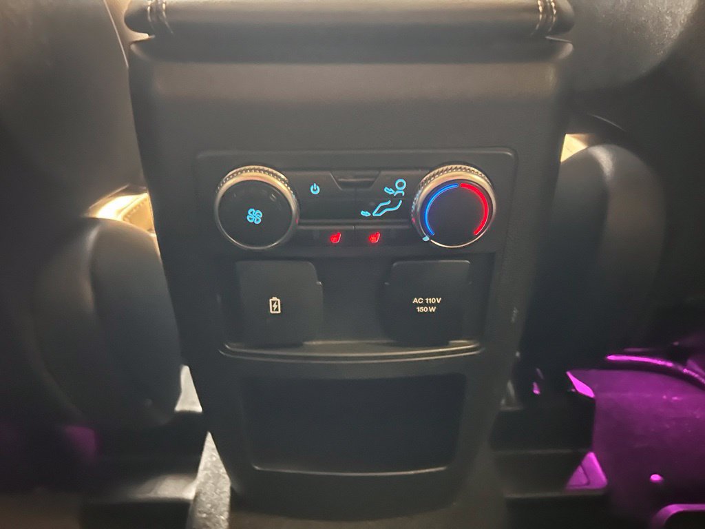 Used 2020 Ford Explorer Limited AWD/4WD image 23