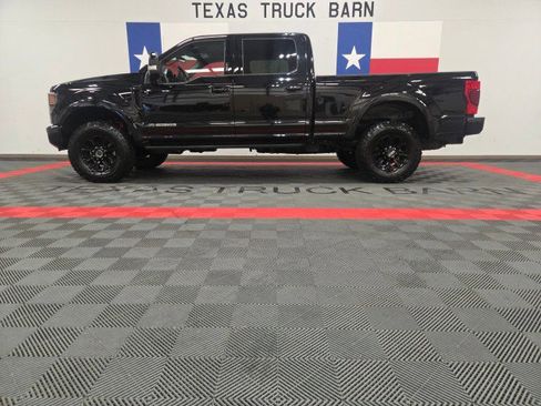 Used 2020 Ford F250 Lariat image 1
