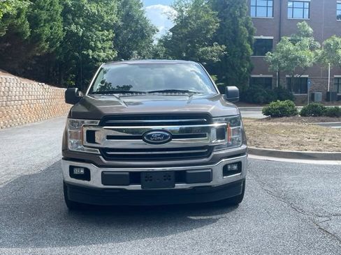 Used 2018 Ford F150 XLT RWD image 2