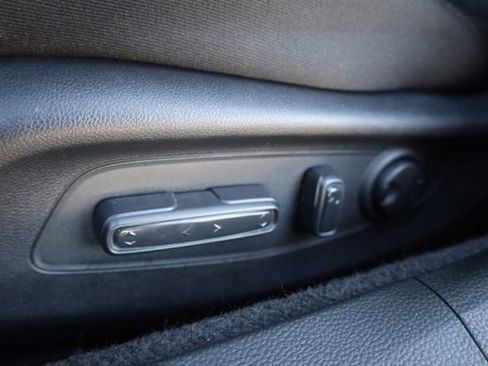 Used 2025 Honda Accord SE image 17