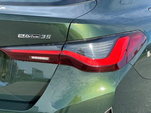 Used 2023 BMW i4 eDrive35 w/ Premium Package image 33