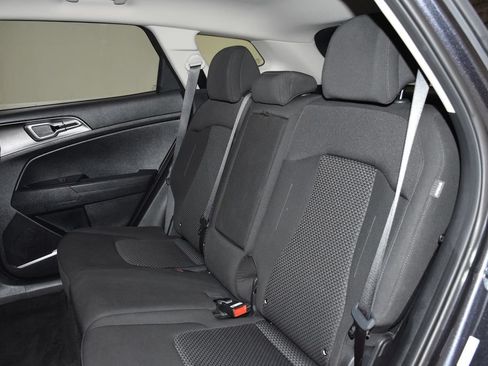 Used 2026 Kia Sportage LX FWD image 27