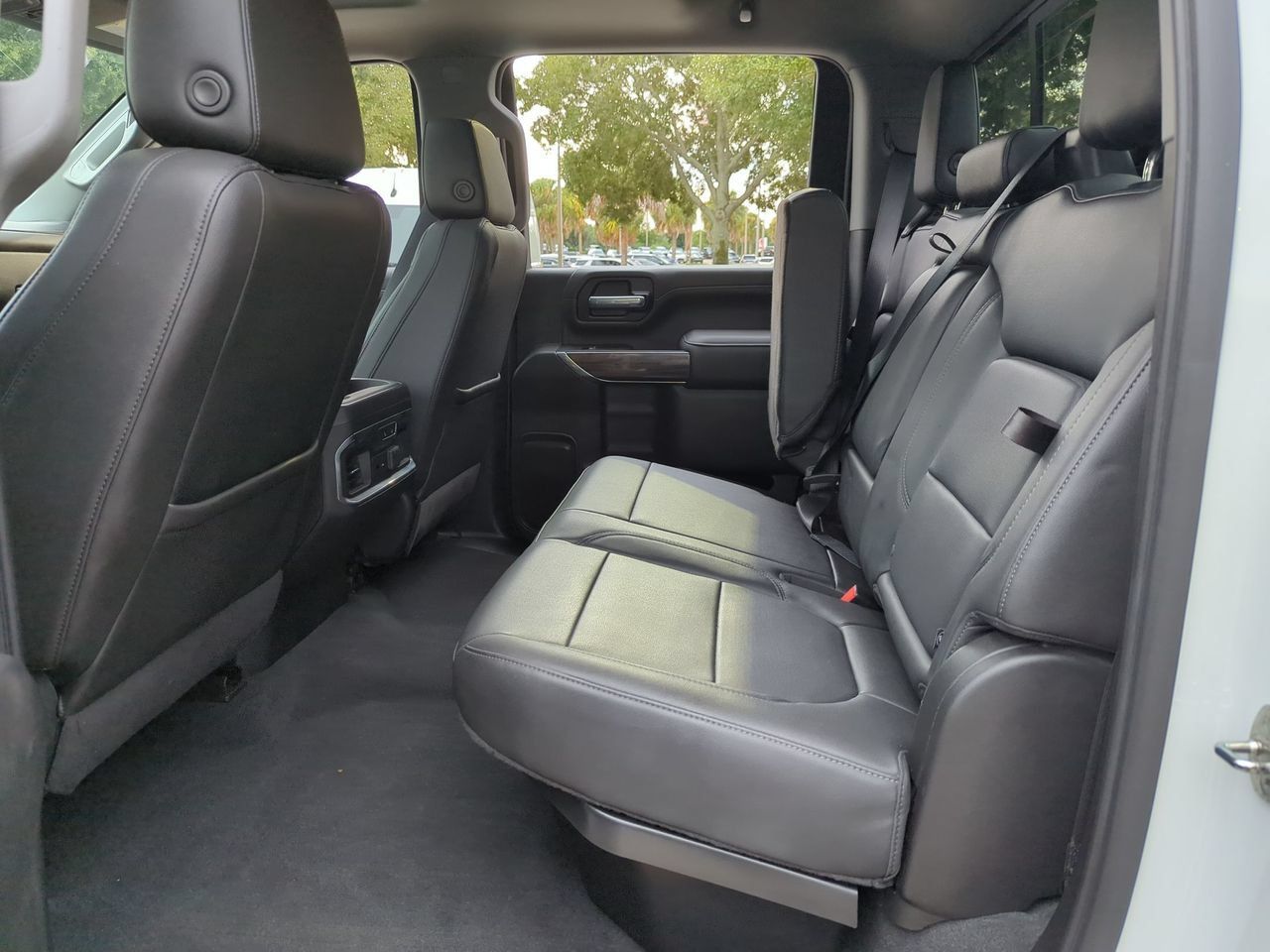 Used 2021 Chevrolet Silverado 2500 LTZ w/ LTZ Premium Package AWD/4WD image 23