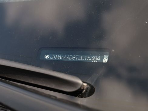 New 2026 Toyota C-HR AWD/4WD image 31