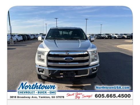 Used 2015 Ford F150 Lariat w/ Trailer Tow Package AWD/4WD image 3