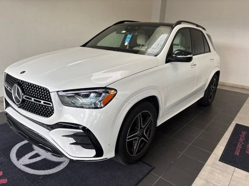 Used 2026 Mercedes-Benz GLE 450e 4MATIC image 4