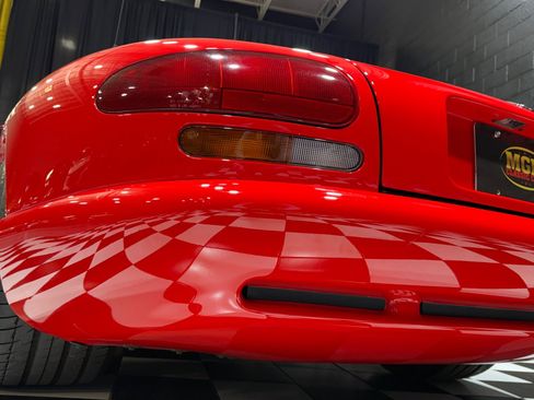 Used 1992 Dodge Viper RT/10 image 28