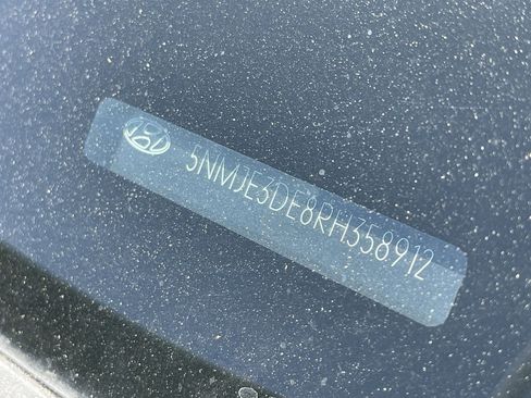 Certified 2024 Hyundai Tucson Limited FWD image 11
