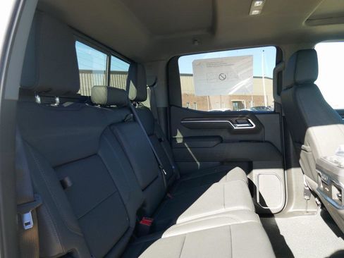 New 2026 GMC Sierra 1500 SLT w/ SLT Premium Plus Package image 12