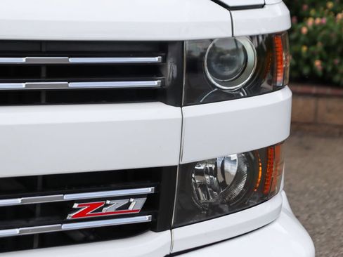Used 2017 Chevrolet Silverado 2500 LTZ w/ Duramax Plus Package AWD/4WD image 39