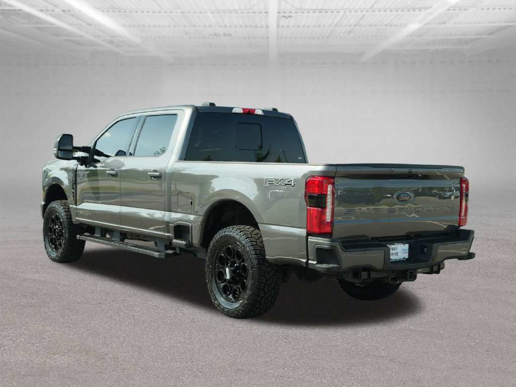 Used 2025 Ford F250 Lariat w/ Black Appearance Package AWD/4WD image 6