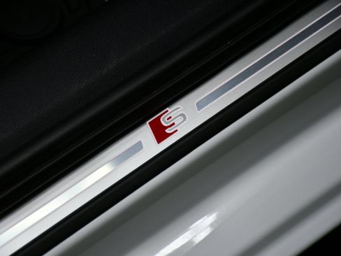 Used 2023 Audi S4 Prestige image 44