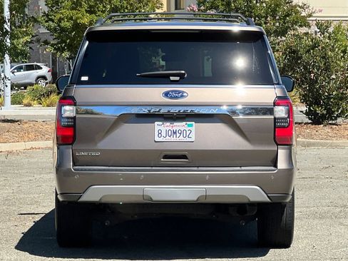 Certified 2019 Ford Expedition Limited w/ Equipment Group 302A AWD/4WD image 4
