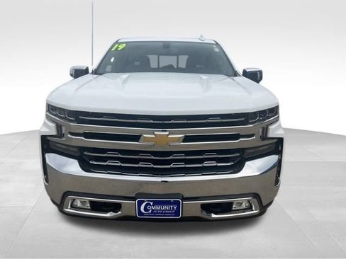 Used 2019 Chevrolet Silverado 1500 LTZ w/ LTZ Convenience Package image 3