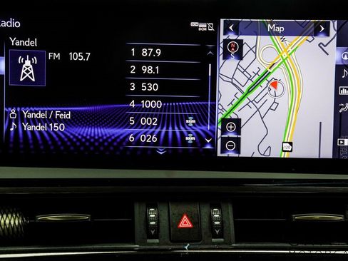 Used 2022 Lexus ES 350 w/ Premium Package image 30