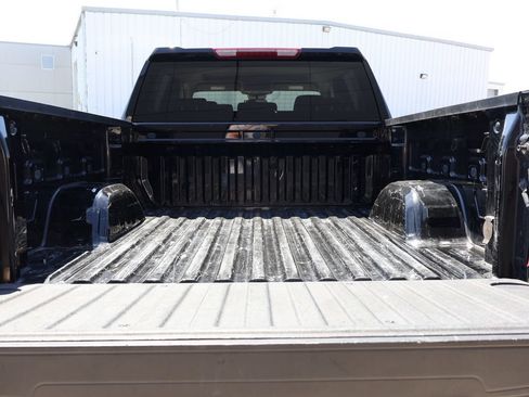 Used 2025 Chevrolet Silverado 1500 LT AWD/4WD image 14