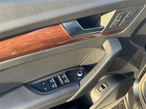 Used 2023 Audi Q5 2.0T Premium Plus w/ Premium Plus Package image 20