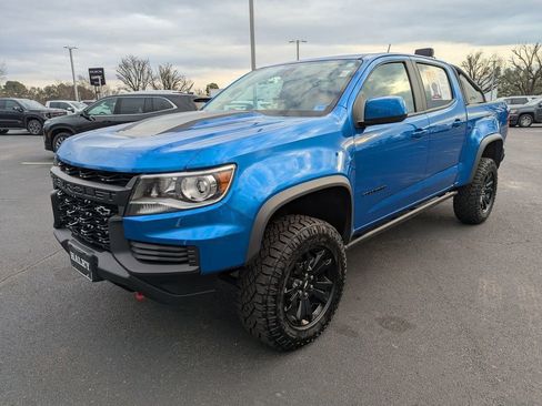 Used 2022 Chevrolet Colorado ZR2 w/ ZR2 Dusk Special Edition image 4