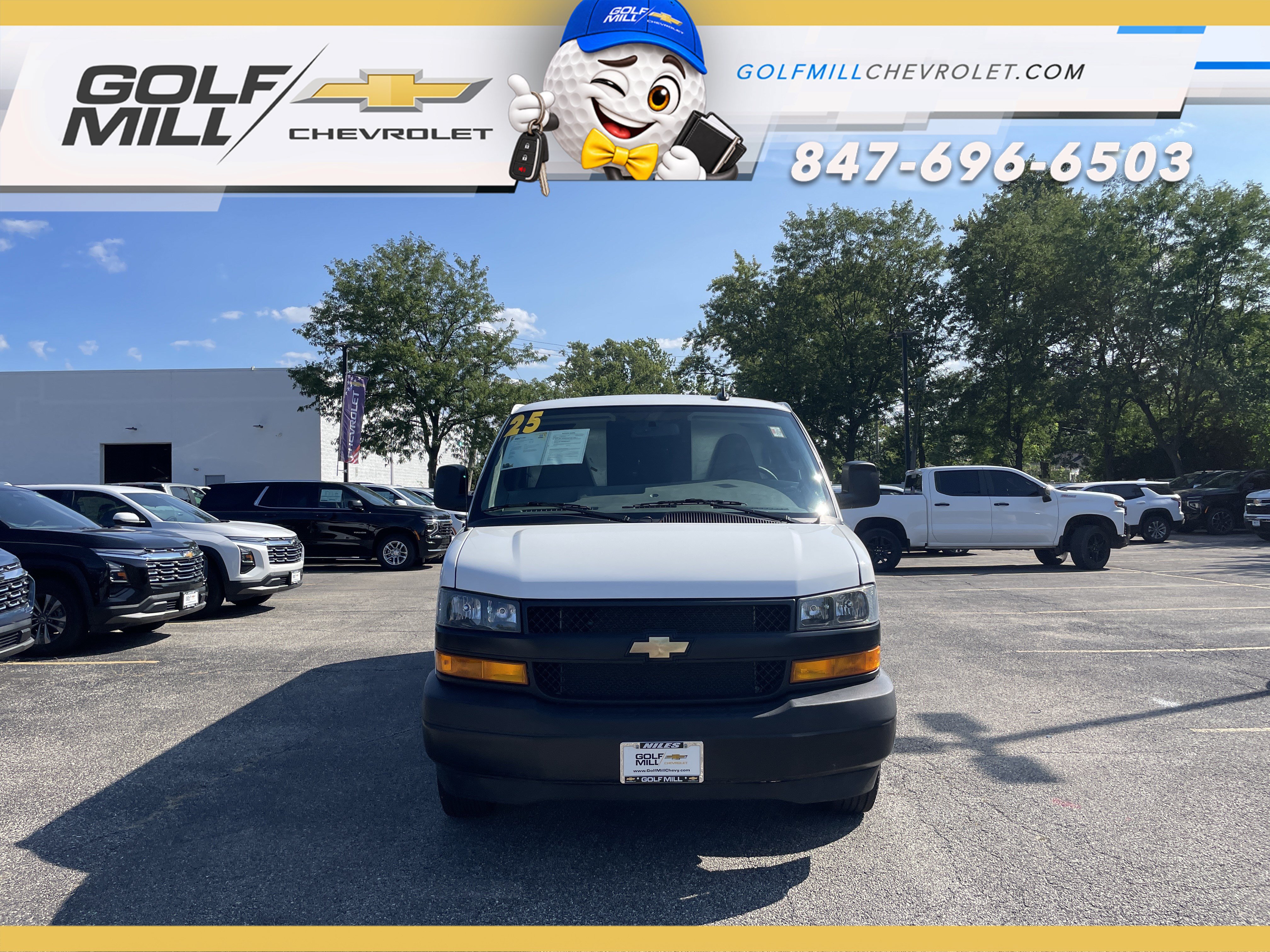Used 2025 Chevrolet Express 2500 Extended w/ Driver Convenience Package RWD image 3