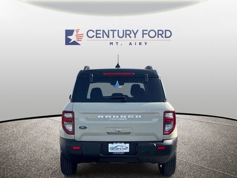 Used 2025 Ford Bronco Sport Outer Banks w/ Outer Banks Tech Package+ image 3
