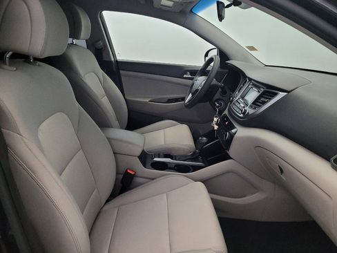 Used 2018 Hyundai Tucson SE FWD image 21