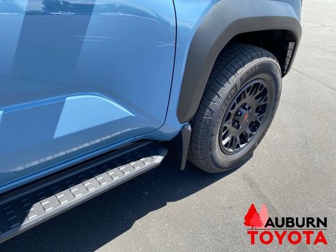 New 2026 Toyota 4Runner TRD Off-Road Premium AWD/4WD image 5