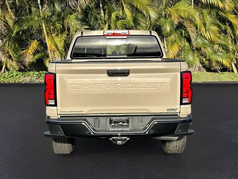 Used 2024 Chevrolet Colorado Z71 w/ Z71 Convenience Package 2 image 7