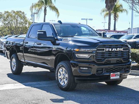 New 2026 RAM 2500 Big Horn AWD/4WD image 3