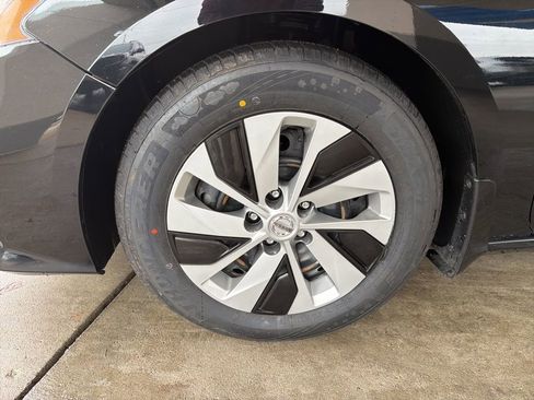 Used 2020 Nissan Altima 2.5 S image 10