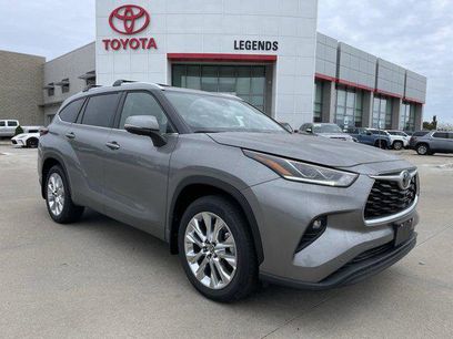 Certified 2025 Toyota Highlander Limited
